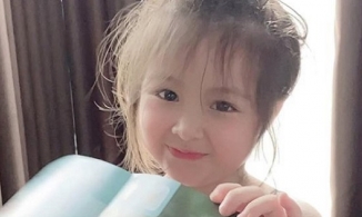 Con gái Elly Trần mới 7 tuổi, nửa đêm chịu lạnh để cho mẹ được ngủ ngon