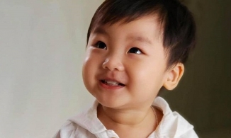 Con trai Hòa Minzy hút hơn nửa triệu lượt 'thả tim' chỉ với câu chào mẹ đi ngủ