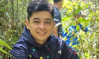 Vẻ bảnh bao của Hoàng tử Malaysia từng 'chung lò' với William và Harry