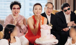Lê Tư đón sinh nhật, nhan sắc tuổi 50 vẫn xứng danh 'đệ nhất mỹ nhân TVB'