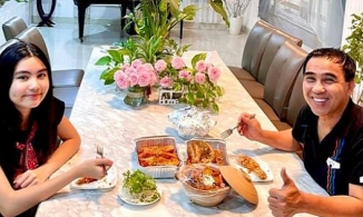 Sau 4 tháng làm từ thiện, cuối cùng Quyền Linh đã được ăn cơm cùng con gái