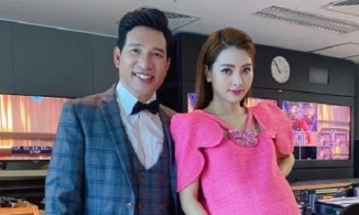 MC Mù Tạt gây bất ngờ khi khoe ảnh bụng bầu lớn vượt mặt