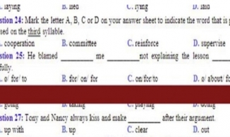 Đề thi Tiếng Anh của một trường THPT ở Hà Nội có chứa đáp án nhạy cảm