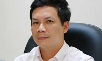 Đăng ảnh 13 năm trước, Shark Hưng tự tin: 'Mình vẫn chẳng già đi được'