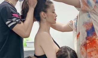 Ông Cao Thắng bão mạng khi tung khoảnh khắc Đông Nhi cho con bú