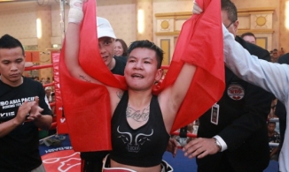 Tay đấm Nguyễn Thị Thu Nhi giành đai WBO thế giới đưa Quyền Anh Việt đi vào lịch sử