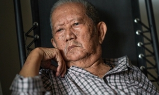 Khán giả xót xa khi sức khỏe nghệ sĩ Mạc Can yếu dần, bỏ bữa và không thể ngồi dậy