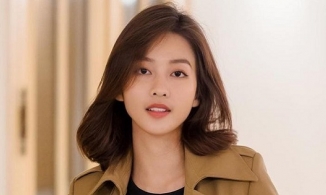 Khả Ngân khoe bộ ảnh đẹp dịu dàng chuẩn dâu Hà Nội kèm lời tỏ tình