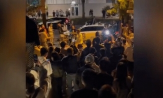 Siêu hit của Sơn Tùng được biểu diễn trên đường phố Nhật Bản