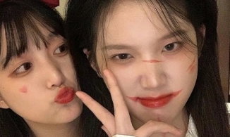 2 nữ idol nhóm nhạc Trung công khai yêu nhau, sẵn sàng từ bỏ sự nghiệp  