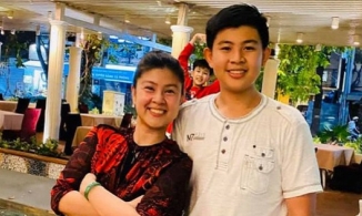 Con trai của Kim Thư và Phước Sang hiếm hoi lộ diện: 14 tuổi cao 1m76