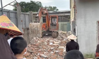 Giữa ồn ào, Tịnh thất Bồng Lai phá toàn bộ xây khang trang hơn?