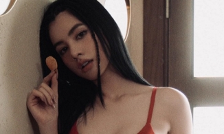 Cẩm Đan tung ảnh nội y khoe sắc vóc tuổi 19 đẹp hoàn mỹ