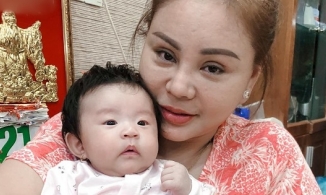 Lần đầu lộ mặt cháu nội Lê Giang, là bản sao của bố Duy Phước