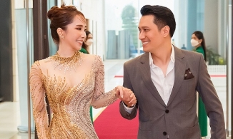 Quỳnh Nga - Việt Anh lại tình tứ không rời ở sự kiện sau vụ vết son trên răng