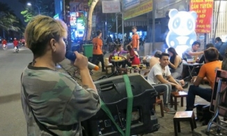 Tăng 10 lần tiền phạt đối với hành vi hát karaoke gây ồn ào sau 22 giờ 