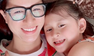 Trang Trần tuyển bảo mẫu cho con gái với 16 yêu cầu: Không ngủ ngáy, ưu tiên không chồng 