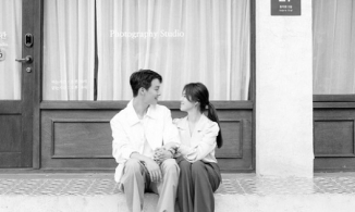 Song Hye Kyo lại một lần nữa làm điều duy nhất dành cho 'tình trẻ tin đồn' Jang Ki Yong 