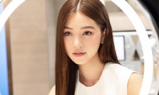 Jolie Nguyễn khoe 16 tuổi độc lập tài chính, 1 tuần kiếm ít nhất 1000 đô 