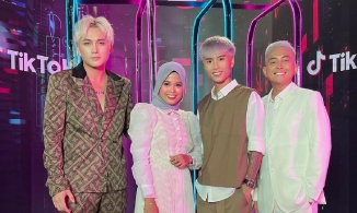 Tiktoker triệu view Đạt Villa - Vidhia được mời tham dự Fashion Week, ngồi hẳn hàng ghế đầu