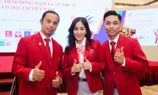 Phan Hiển nhận huân chương lao động hạng 3, tiết lộ mối quan hệ đặc biệt với Chí Anh