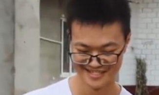 Chàng trai kiếm được 7 tỷ chỉ nhờ học bổng từ 3 năm học lại cấp 3