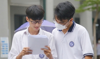 Thủ khoa 3 điểm 10 kỳ thi THPT Quốc gia 2022 học 'trường làng' ở Hà Nội