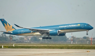 Dịp nghỉ lễ Quốc Khánh 2/9, vé máy bay, tàu hỏa đắt lên cả triệu đồng