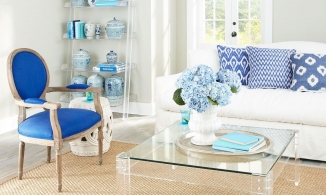 Phòng khách tinh tế và rộng rãi muôn phần nhờ nội thất trong suốt