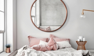 5 ý tưởng 'lấp đầy' khoảng trống buồn tẻ ở khu vực trên đầu giường