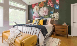 5 ý tưởng sử dụng giấy dán tường vừa trang trí vừa tạo chiều sâu cho phòng ngủ