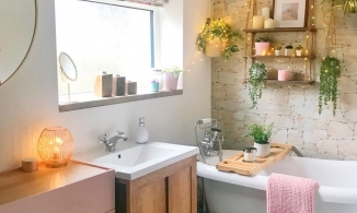 Phòng tắm buồn tẻ sau 'trang điểm' trở thành một spa thu nhỏ tuyệt đẹp