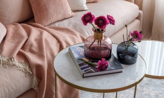 Trang trí bàn nước cho phòng khách đẹp để làm mới không gian sống