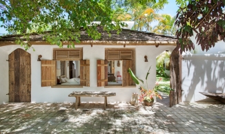 Trancoso House: Ngôi nhà mộc mạc, kết nối lý tưởng với thiên nhiên xanh mát