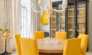 Vàng - trắng: Sự kết hợp hoàn hảo giữa nắng và ánh sáng để trang trí nhà