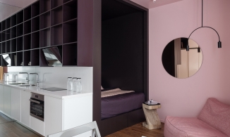 Căn hộ studio 28m² của NTK nội thất với phòng ngủ trong hốc tường, phòng làm việc trong... tủ quần áo