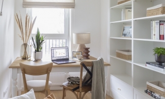5 mẹo hữu ích giúp bạn sắp xếp góc làm việc tại gia thật thoải mái và phong cách