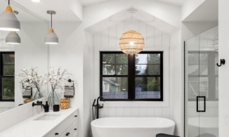 Tăng tính thẩm mỹ và sự ấm áp cho phòng tắm nhờ hệ thống đèn chiếu sáng