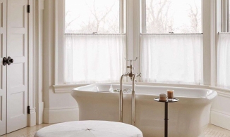 4 ý tưởng trang trí rèm cửa sổ cho phòng tắm vừa riêng tư vừa đẹp mắt