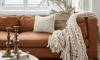 Trang trí nhà nền nã mà ấn tượng khi phối màu be với 9 sắc màu đầy cảm hứng khác