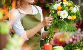 9 cách kéo dài 'tuổi thọ' của hoa tươi nếu bạn là người mê trang trí nhà bằng hoa