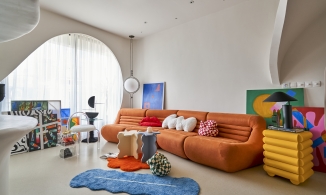 Căn hộ nội thất độc đáo, đêm về chẳng khác quán bar với ánh đèn huyền ảo tại Sài Gòn