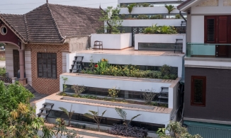 Ngôi nhà Hà Tĩnh biến mái nhà thành ruộng bậc thang để trồng cây, chỗ chill siêu xịn cho gia đình