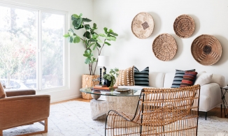 Chuyên gia chỉ ra 6 sai lầm khi thiết kế khiến phòng khách nhỏ càng thêm chật chội