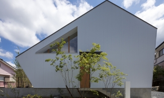 Ngôi nhà tối giản nhưng xinh xắn và đa năng của gia đình trẻ người Nhật