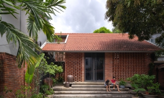 Ngôi nhà cấp 4 vừa phóng khoáng như núi rừng Tây Bắc vừa hiện đại, tiện nghi của gia đình trẻ