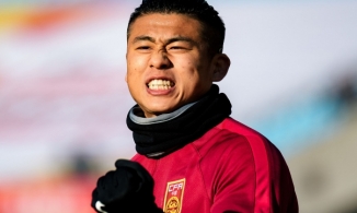 Tiền đạo đội tuyển Trung Quốc tự tin bắt bài đội tuyển Việt Nam