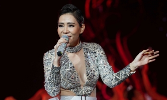 Chồng Thu Minh thể hiện sự khó chịu với vợ ngay trước màn hình livestream