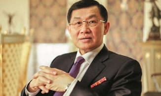 Mặc Covid-19, bố chồng Hà Tăng vẫn chưa cần dùng đến quỹ dự phòng 2000 tỷ