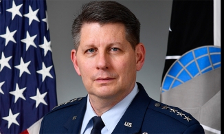 Đại tướng David Thompson – Phó tư lệnh Lực lượng Vũ trụ Mỹ nhiễm nCoV